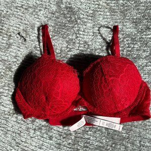 Red Lace Victoria's Secret Push Up Bra